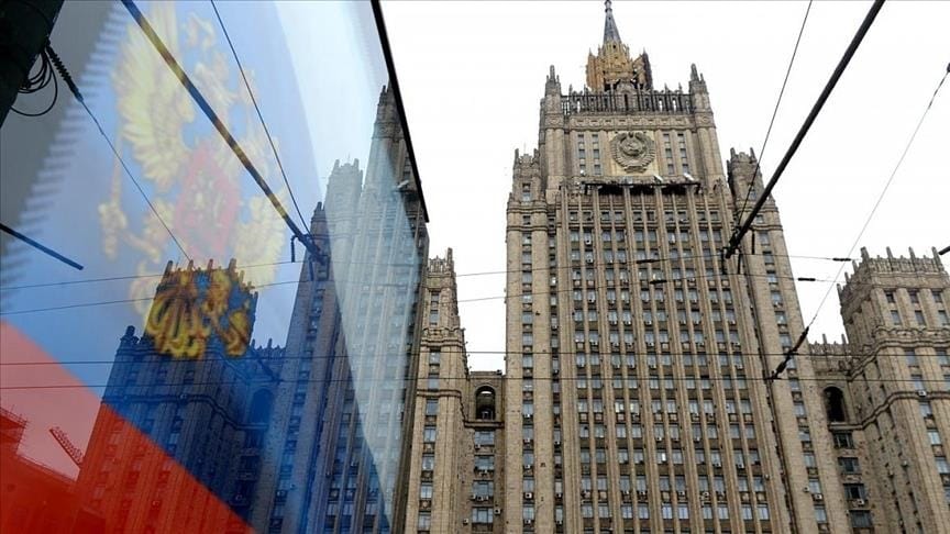 Российский МИД планирует не выдавать загранпаспорта за рубежом людям в статусе подозреваемых (ОБНОВЛЕНО)