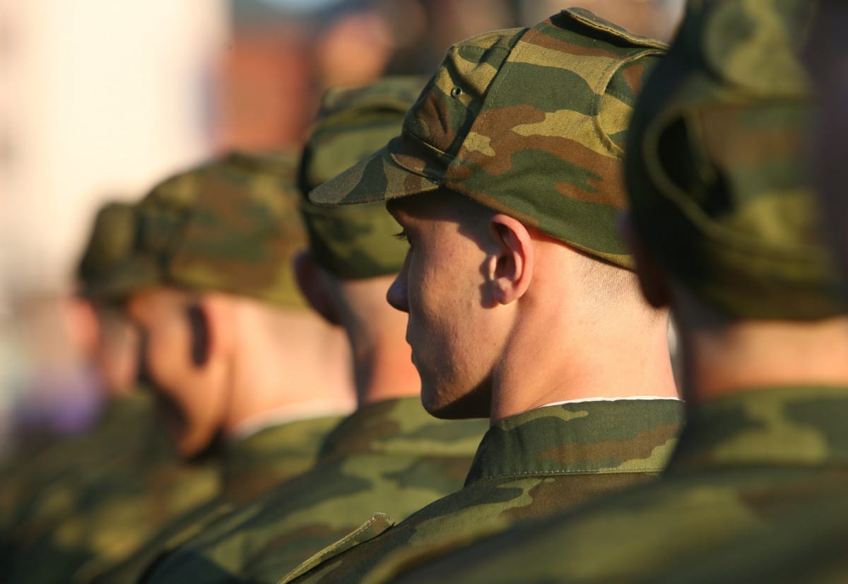 Ограниченно годные к военной службе подлежат мобилизации, но их «призовут в последнюю очередь» — военкомат Иркутской области